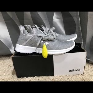 BNWT KIDS ADIDAS SNEAKERS